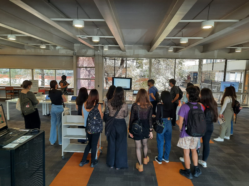 Estudiantes de primer año participan en actividad en Biblioteca San Joaquín