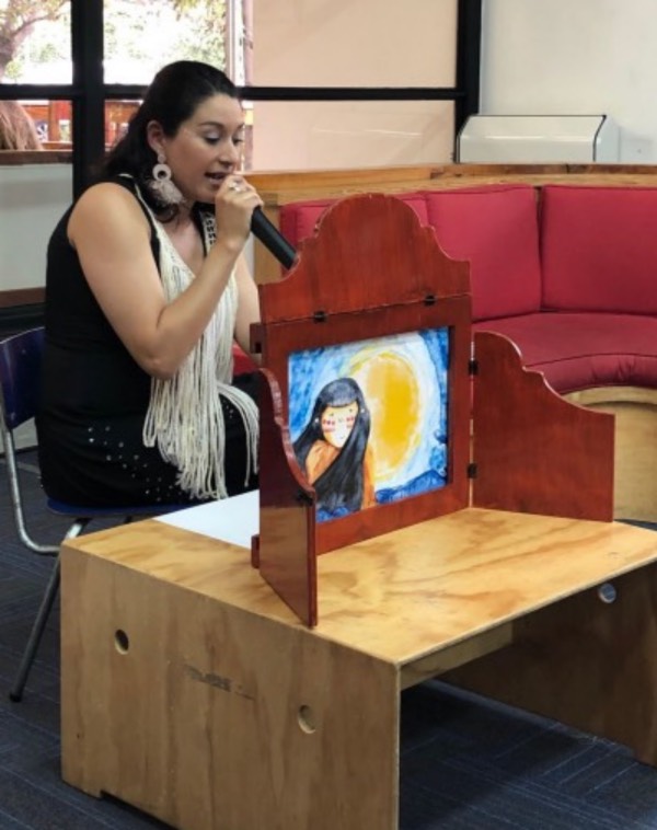 Teatro Kamishibai de Fabiola Araya